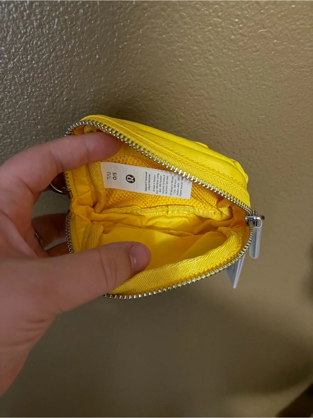 Lululemon Tote, NWT Yellow Nano Everywear Belt Bag NWOT Powerstride Cream Socks